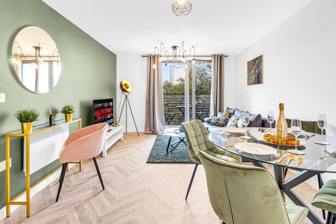 Stylish 4Th Floor 2 Bedroom En Suite City Centre Apartment With Parking By Azura Nights Μπέρμιγχαμ Εξωτερικό φωτογραφία